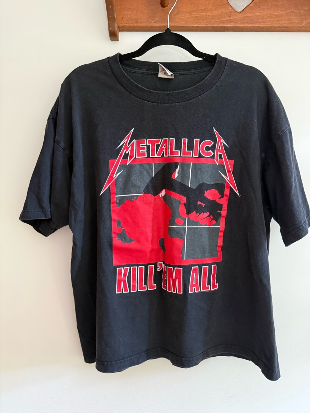 Metallica Kill 'Em All Graphic Tee - Black & Red Short Sleeve Shirt